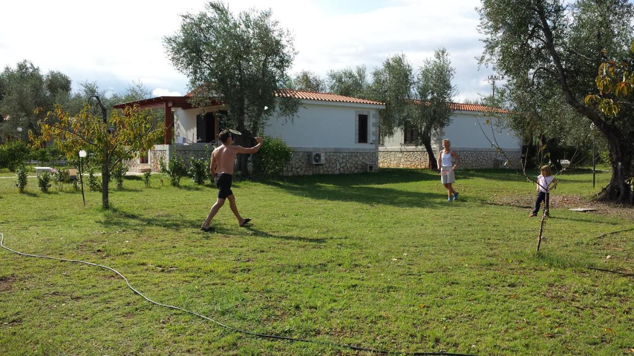 Agriturismo I Tesori Del Sud Vieste, Puglia ภายนอก รูปภาพ
