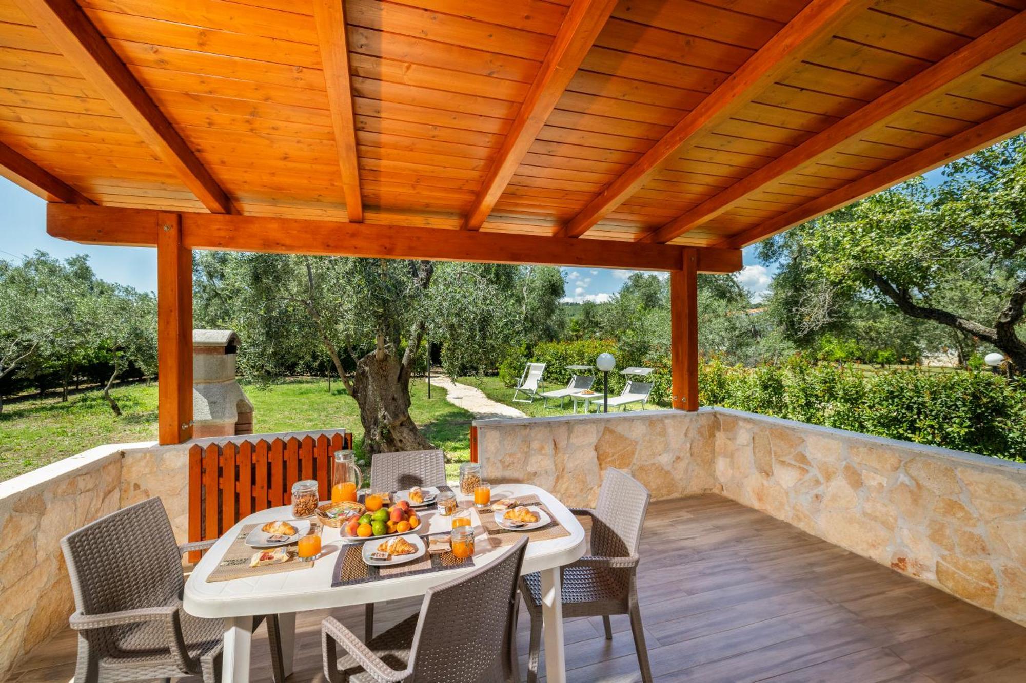Agriturismo I Tesori Del Sud Vieste, Puglia ภายนอก รูปภาพ